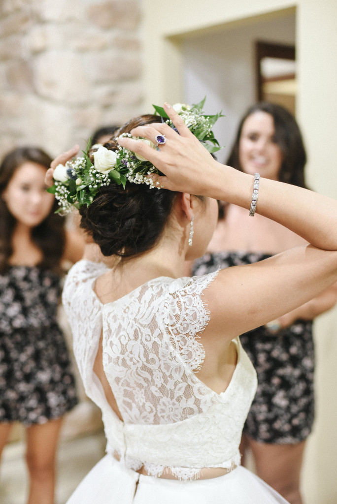 floral-crown-bride