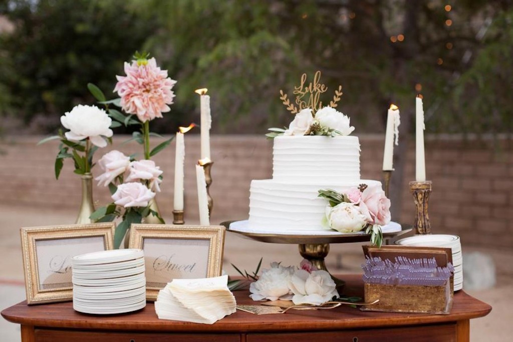Backyard wedding cake