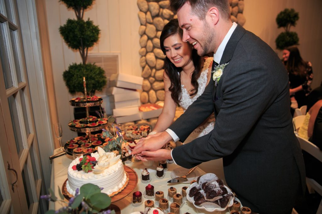 Wedding Cake Calamigos